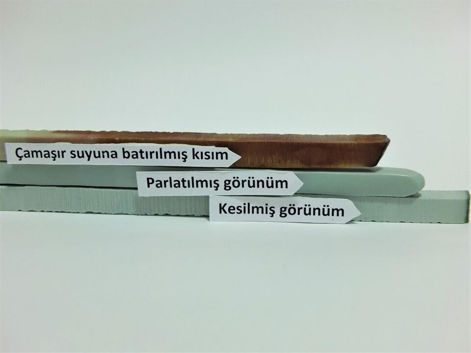 356  Çubuk Sıkma Kehribar - Adedi 23 gramdır. Adetle satılır.
